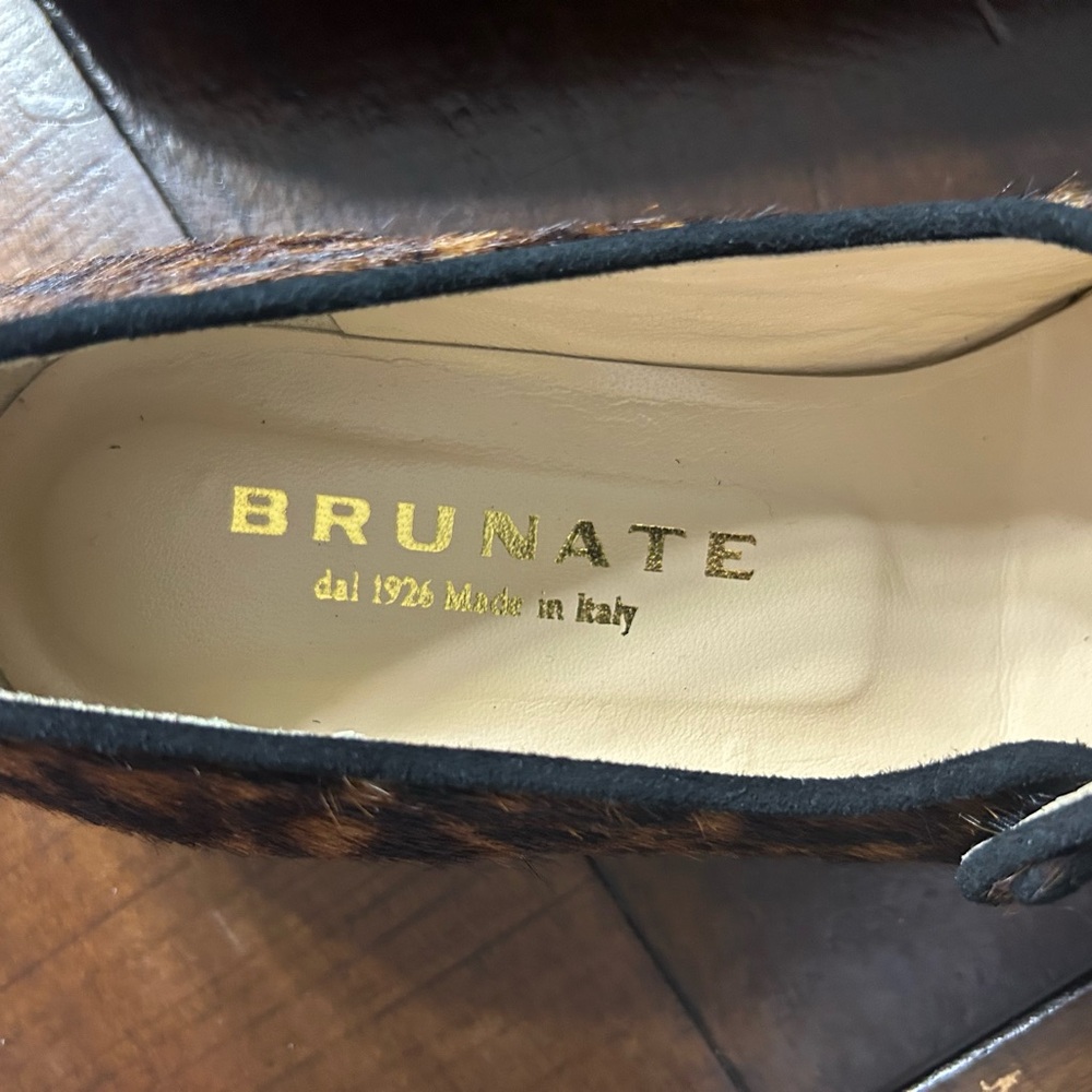 Brunate Leopard Print Flats - Picture 3 of 4
